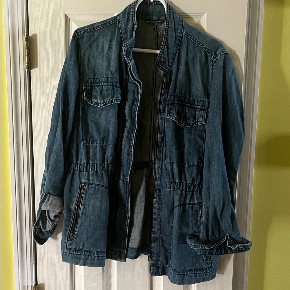 GAP Denim Jacket with cinched waist and Pockets